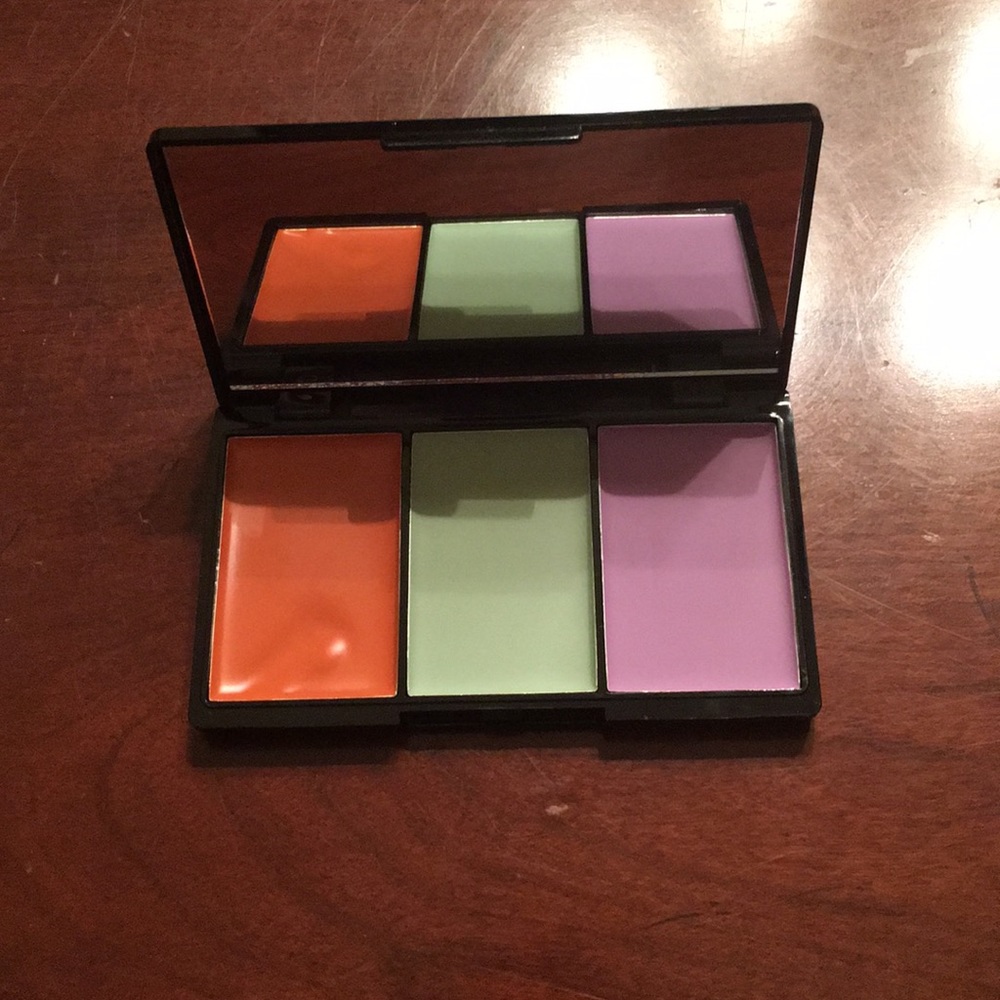bellapierre Cosmetics Pro Concealer Palette